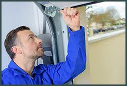 Master Garage Door Service Pearl River, NY 845-377-5599 - sid-ser-rep-gr-17m